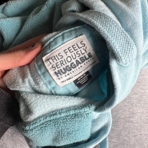 american eagle hoodie - Picture 3 of 3